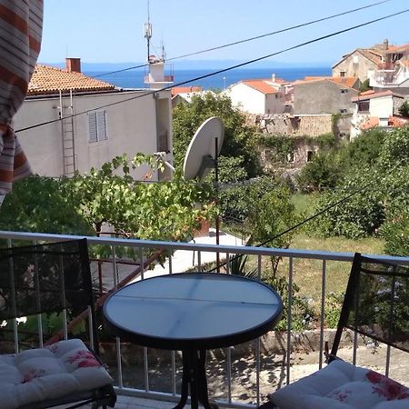 Apartment For 6 In Makarska Centar Luaran gambar
